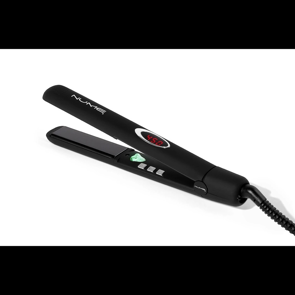 NuMe Megastar Hair Straightener